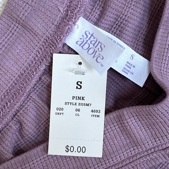 NWT Stars Above Textured Knit Lettuce Trim Pajama Shorts Set - Picture 9 of 10